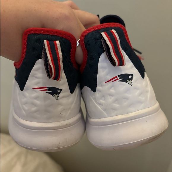 Nike Free Patriots Sneakers - Picture 2 of 5